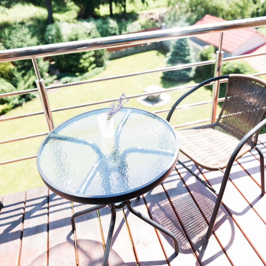 Golden Park Apartments Umanʼ Екстериор снимка